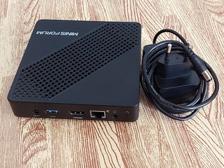 Mini PC Intel N4020 4GB +Monitor +teclado/raton
