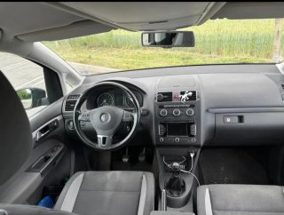 Volkswagen Touran 2013