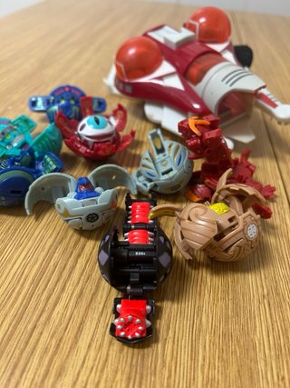 Bakugan y Lanzador