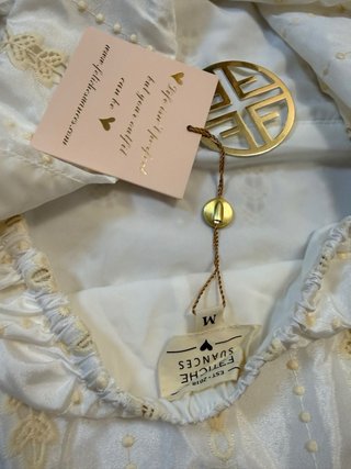 Vestido Fetiche Suances blanco y beige nuevo