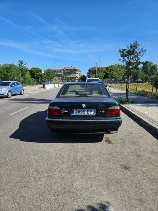 BMW Serie 7 e38