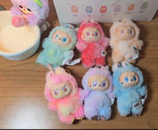 Labubu v3 Peluche