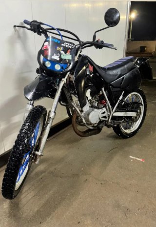 Honda CRM 50 cc Enduro Negra