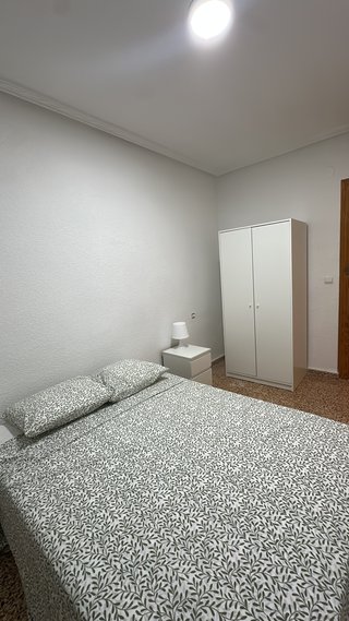 Profesional de mantenimiento y reformas • Instala