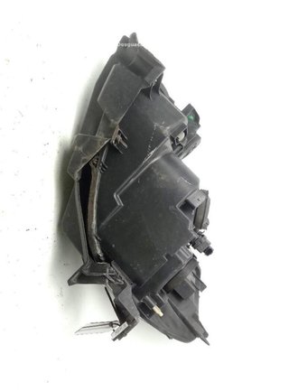 21321689 faro derecho 260106858r renault clio iii