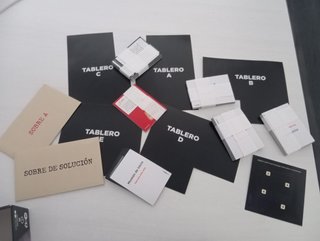 CLUEDO - Traición en la Mansión Tudor