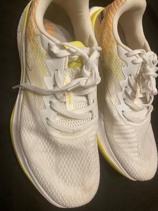Zapatillas Joma Running Blancas y Amarillas