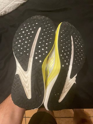 Zapatillas Joma Running Blancas y Amarillas