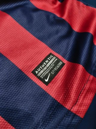 Camiseta FC Barcelona Nike Talla XXL - modificada.