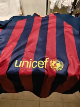 Camiseta FC Barcelona Nike Talla XXL - modificada.
