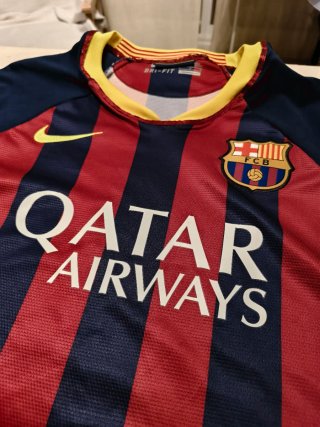 Camiseta FC Barcelona Nike Talla XXL - modificada.