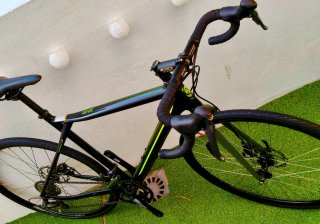 ESPECTACULAR Bicicleta Gravel GT Grade Talla M