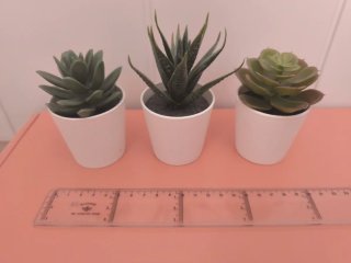 Lámpara de mesa de piedra y tela