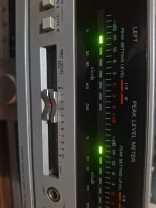 Pletina Sony Plata