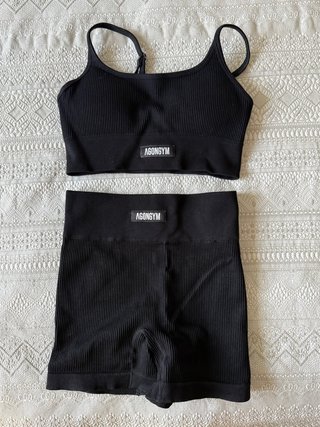 Conjunto deportivo AGONGYM negro