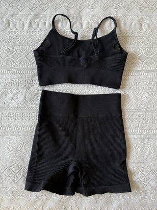 Conjunto deportivo AGONGYM negro