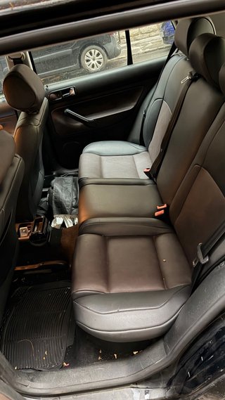 Volkswagen Golf 2003