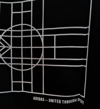 Camiseta Adidas NUEVA