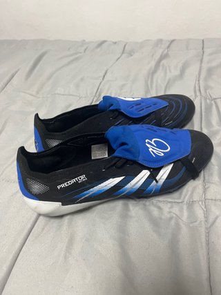 Botas de fútbol Adidas Predator