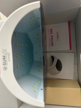 Lámpara UV LED SUNUV SUN2C 2-en-1- nuevo