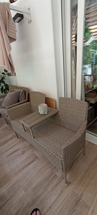 Banco terraza jardín ratán y tela beige