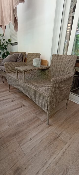 Banco terraza jardín ratán y tela beige