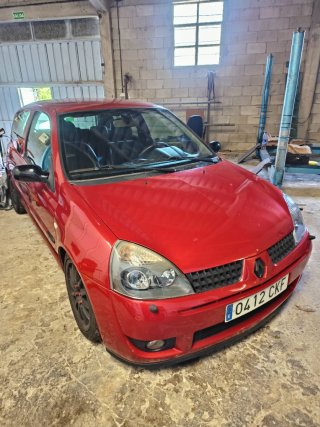 Renault Clio 2003