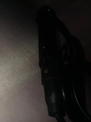 Micrófono dinámico con cable