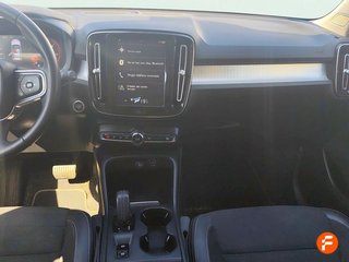 Volvo XC40 2.0 D4 AWD Business Plus Auto