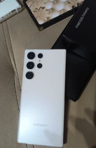 Samsung Galaxy S23 Ultra Bianco