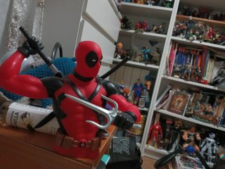 Hucha Deadpool Decorativa