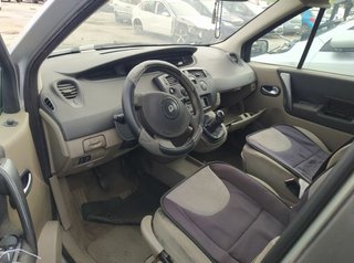 Renault 1687795 faro derecho scenic ii (jm)