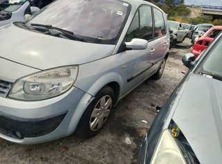 Renault 1687795 faro derecho scenic ii (jm)