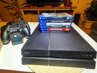 PlayStation PS4 FAT 500GB con 2 controller e giochi