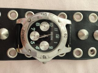 Reloj Punk Cuero Negro y Plata BRSDK