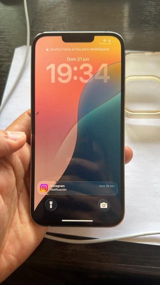 Vendo iPhone 13 Pro Max 128GB Blanco  bien cuidado
