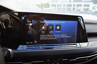 Volkswagen Golf VIII R-Line DSG+Full Led+Navegacio