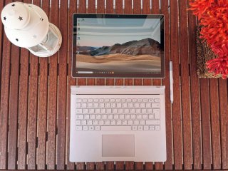 Microsoft Surface Book 3 15 i7 32GB RAM 1TB SSD