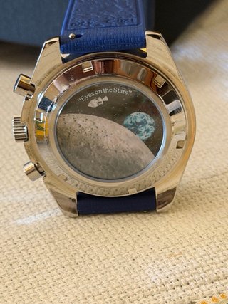 Omega x Swatch Mod snoopy