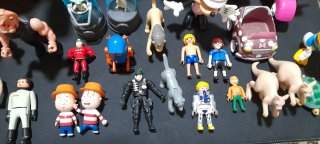 Lote 29 figuras y juguetes colección
