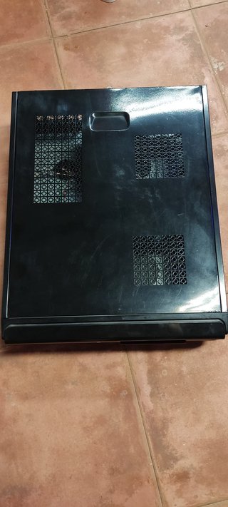 Caja PC Sobremesa Horizontal con Lector DVD LG