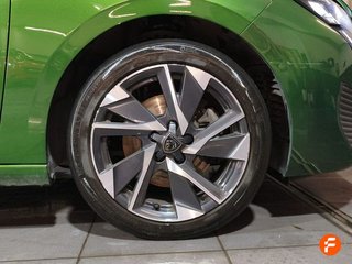 Peugeot 308 5P Allure BlueHDi 130 S&S MAN