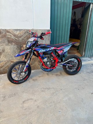 beta track
