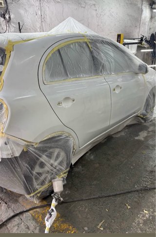 Reparaciones de vehículos chapa y pintura663703692