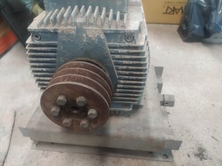Motor Eléctrico Trifásico 3kW 4HP