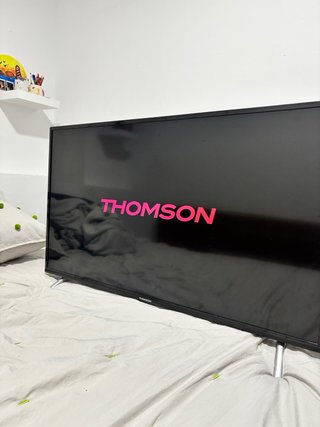 Televisión Thomson 40 Negra