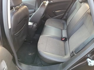 Opel Astra 2012