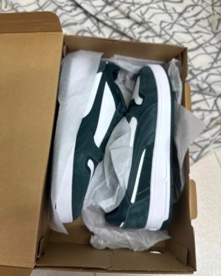 Zapatillas Puma verdes y blancas talla 37