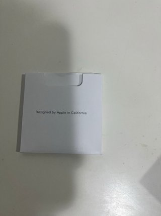 Airpods 4 con Cancelación de ruido