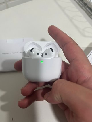 Airpods 4 con Cancelación de ruido